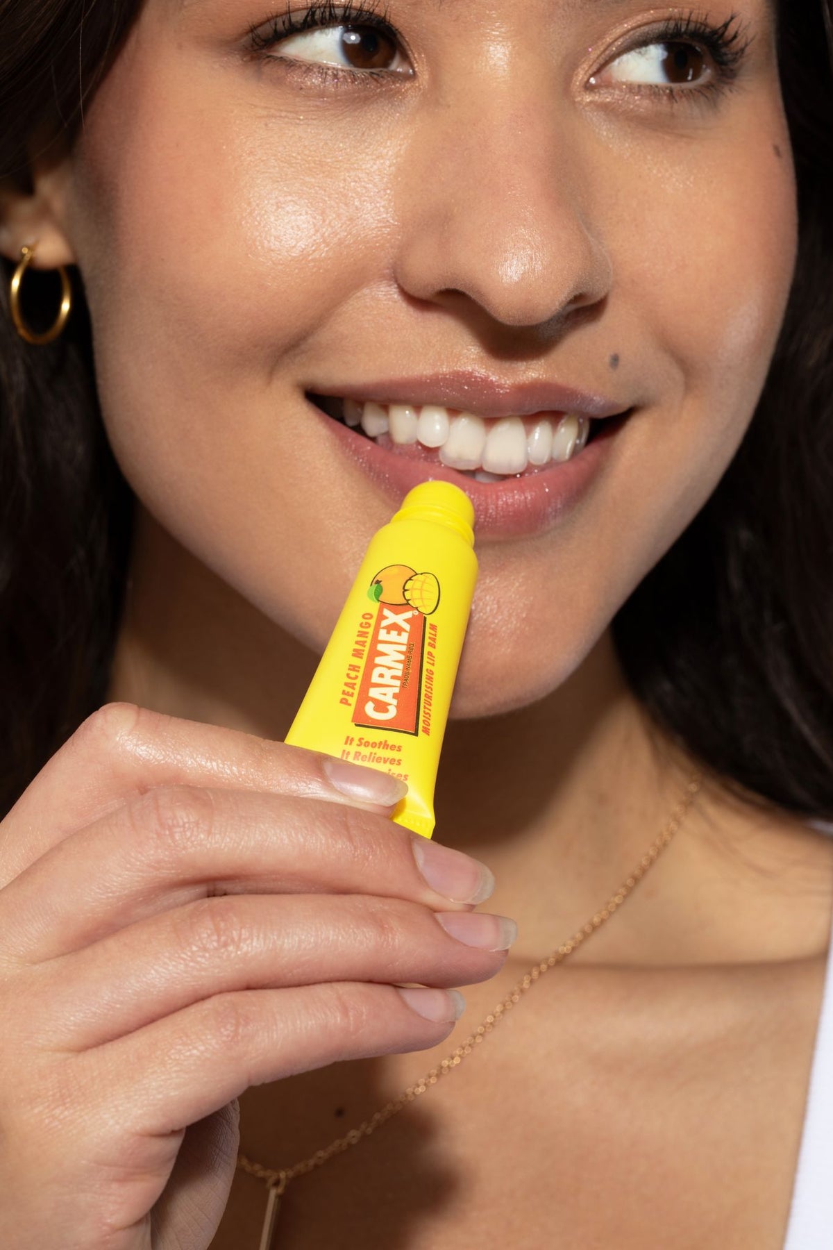 CARMEX PEACH MANGO TUBE